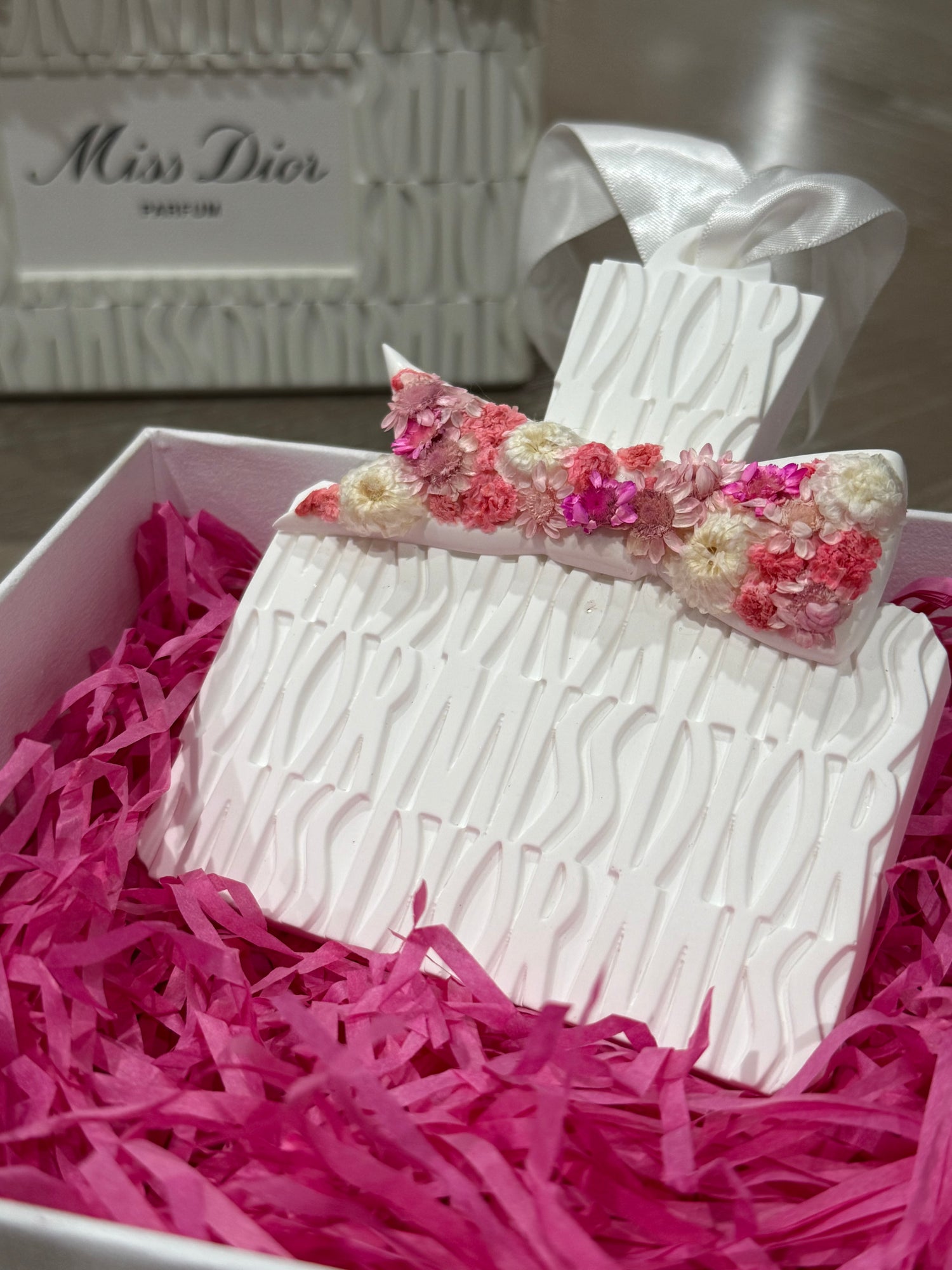 Miss Dior Perfume Bottle Liked Diffuser Ceramic In Box Rare