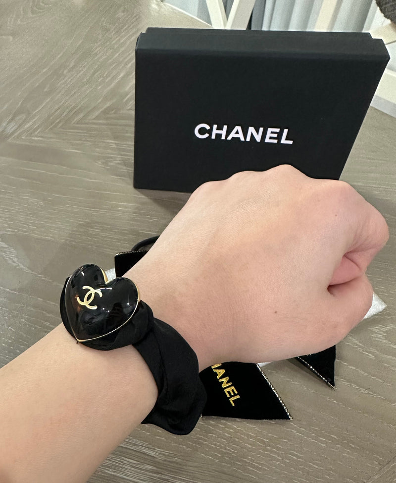 Chanel Beauty DIY Pair of Hair Strap Hair Accessories Box Set