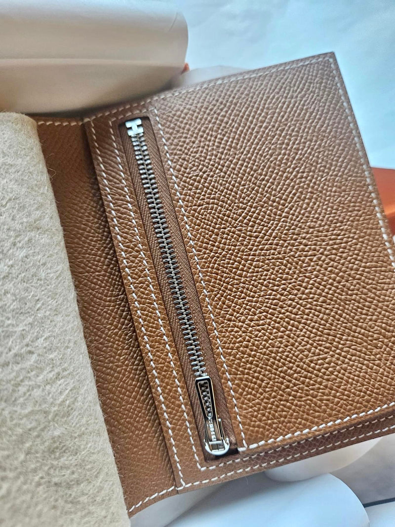 Brand New Hermes Bearn Compact Wallet Gold Platinum Hardware