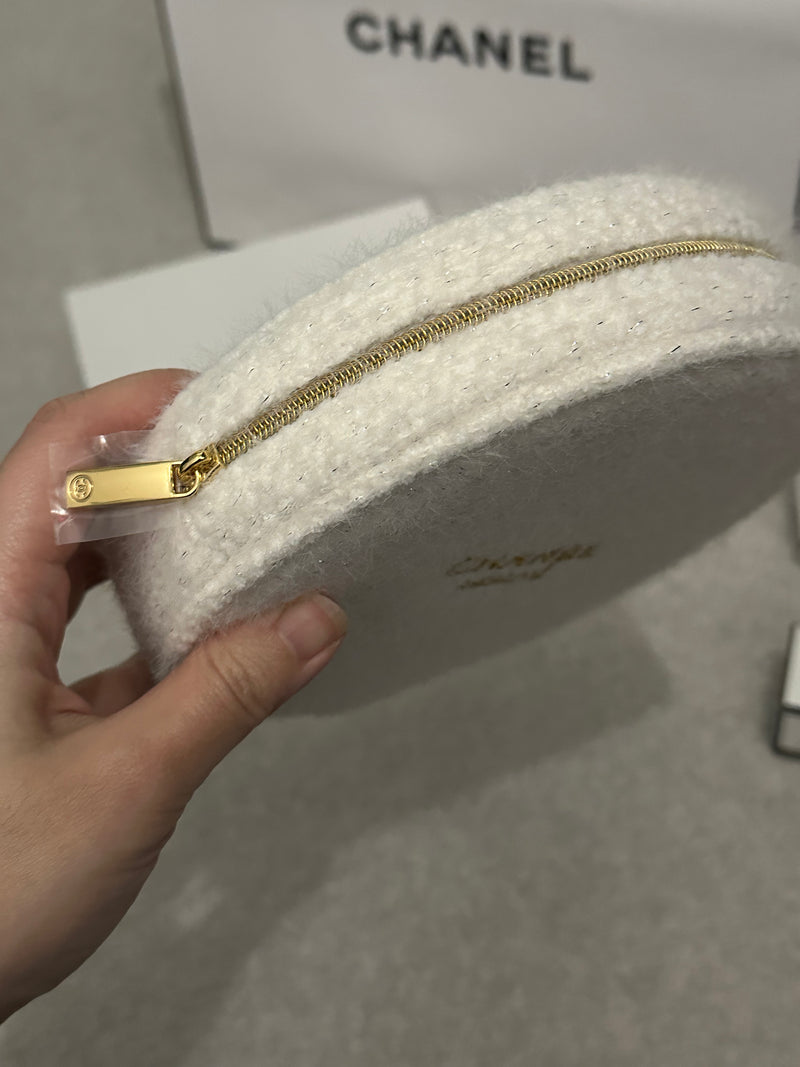 Chanel Beauty Makeup Pouch Set (+ 1 Perfume Sample & 6g Body Cream)