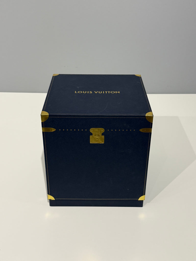 Louis Vuitton VIP Holiday Gift Vivienne Candle
