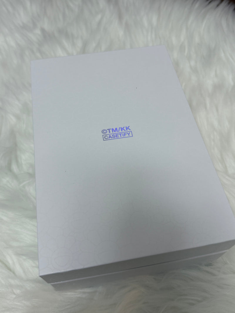 Casetify Takashi Murakami Flowers Bloom Collectible Earbuds Case TM/KK