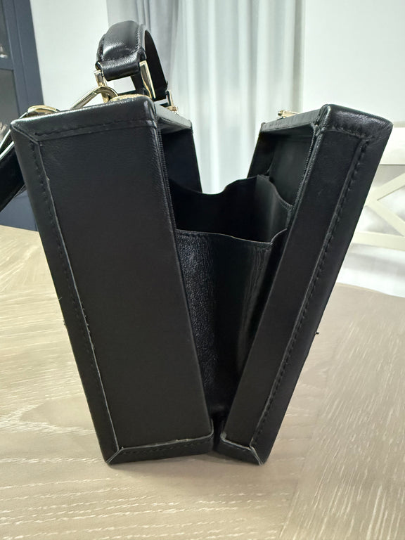 Alice & Olivia Stacey Face Clutch Bag Black Leather With Removable Str – Rosie Tozi