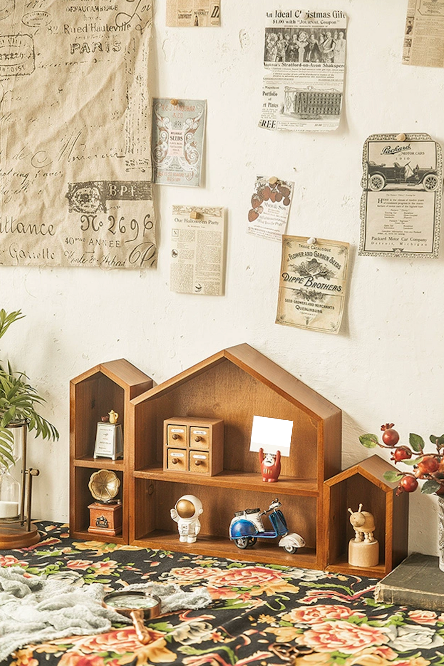 Wooden House Shape Display Shelf Toy Organizer Storage
