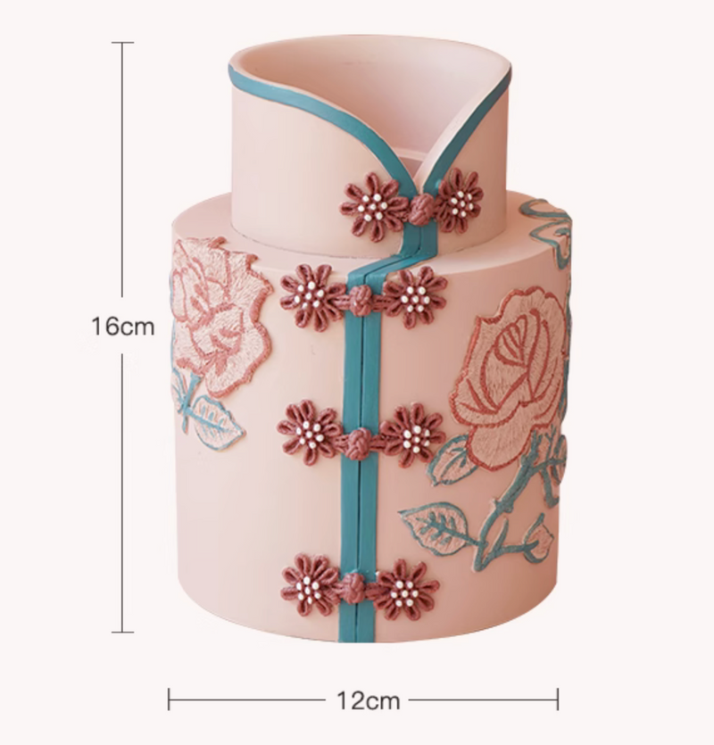 Chinese High-end Luxury Cheongsam Resin Decorative Vase with Artifical Flowers