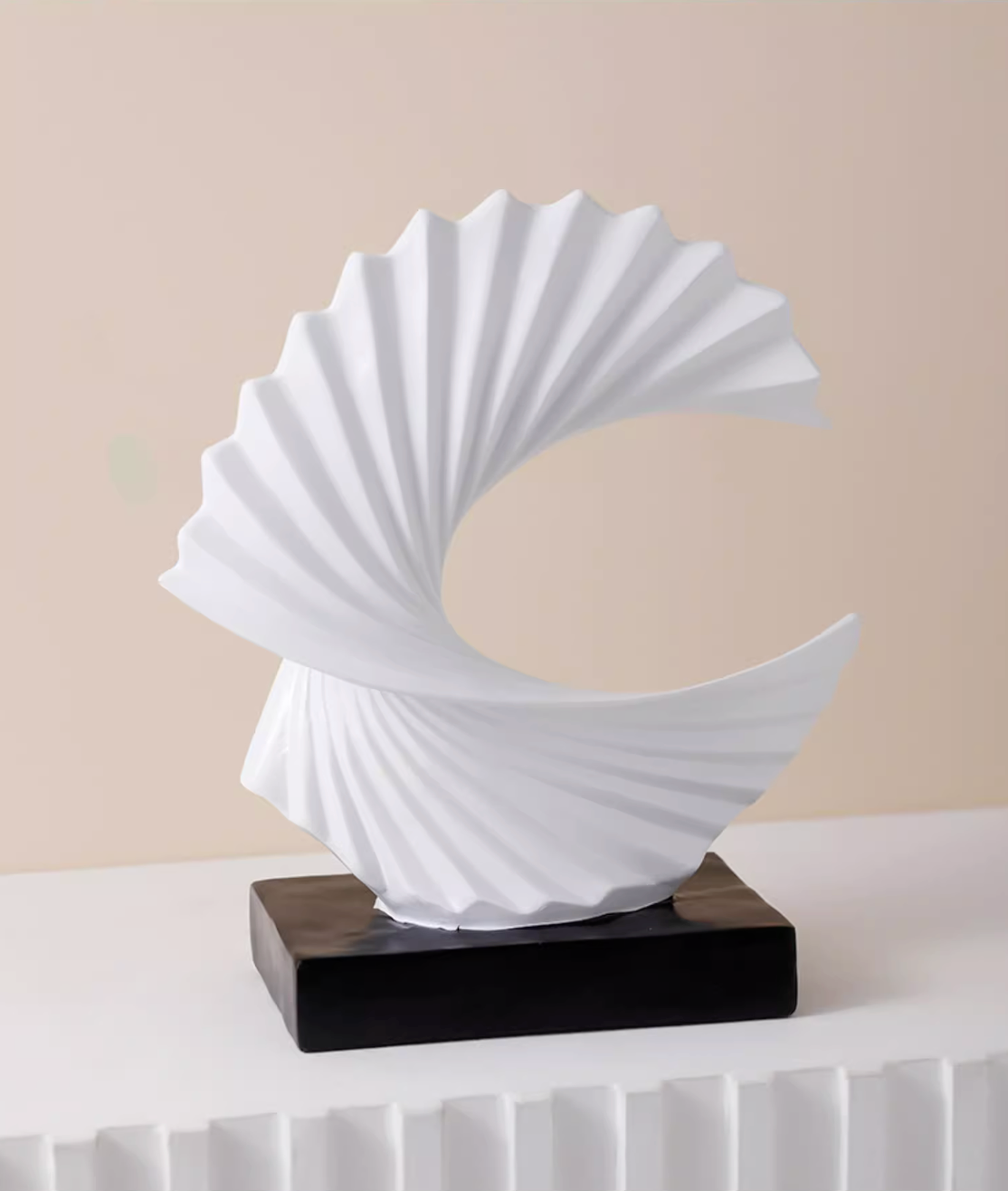 Ocean Wave Resin Statue Table Art Elegant Decoration